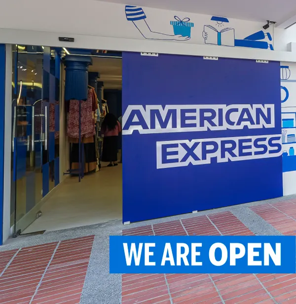 Banner We Are Open versión móvil